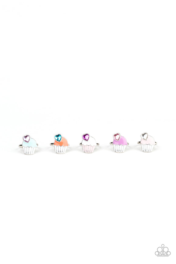 Starlet Shimmer Cupcake With Heart-Shaped Rhinestones Rings
